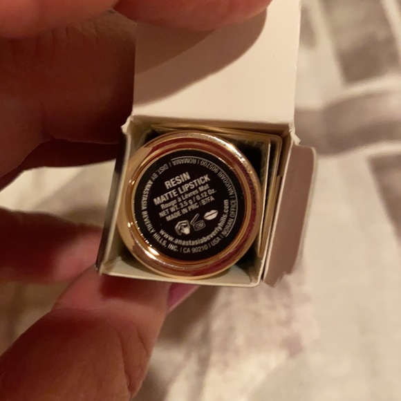 Anastasia Beverly Hills Resin - Picture 10 of 11